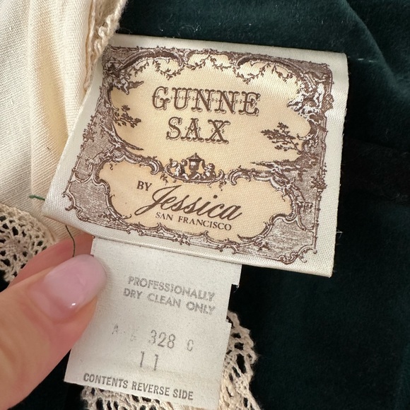 Vintage Gunne Sax velvet corset Victorian‎ dress size 11 green 1970 70’ - Picture 4 of 12